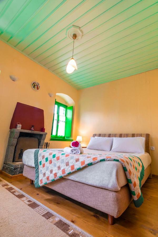 Morfeas Guesthouse Papigko Exterior foto